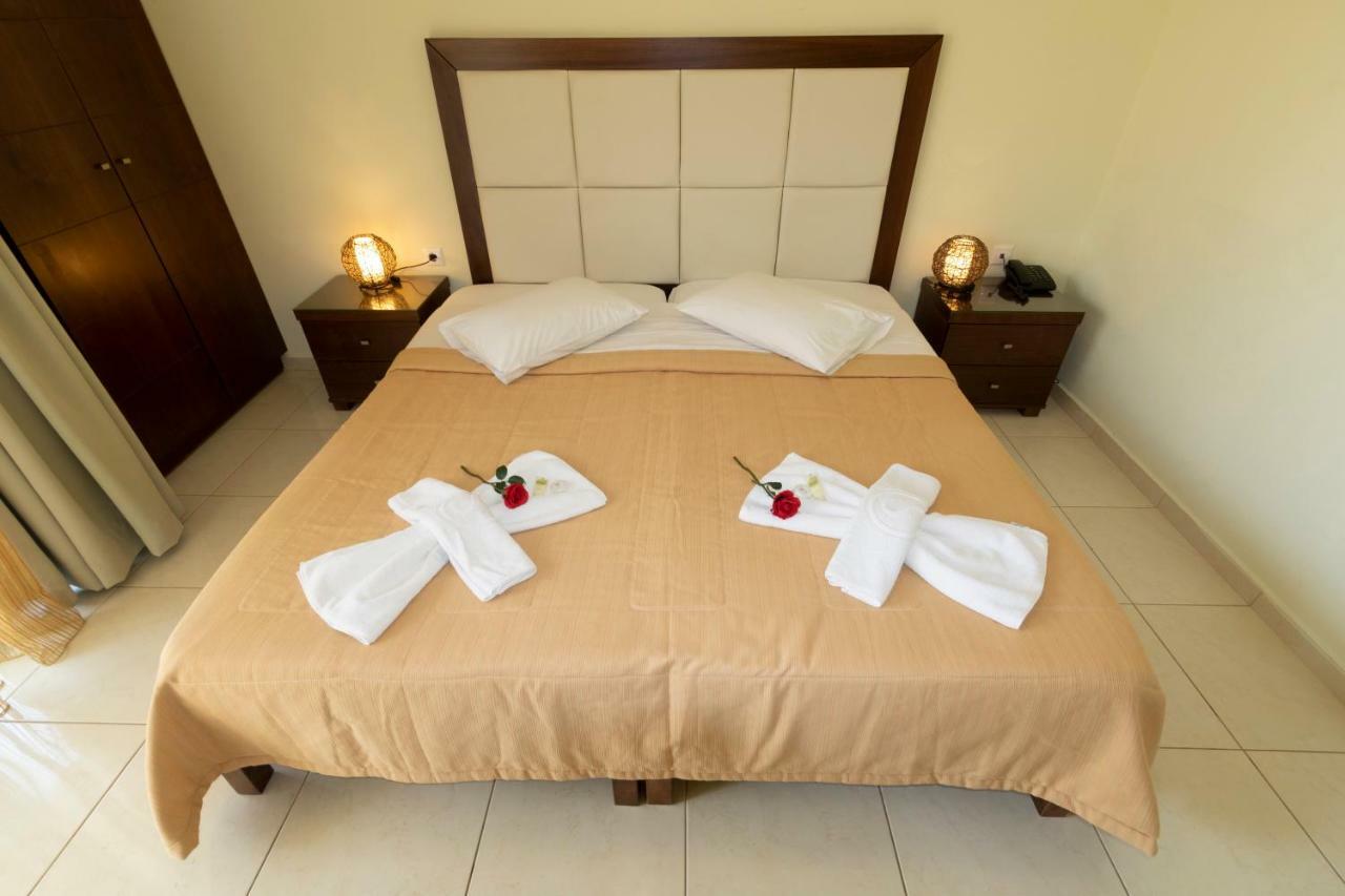 Sandy Suites 칼라마키 외부 사진